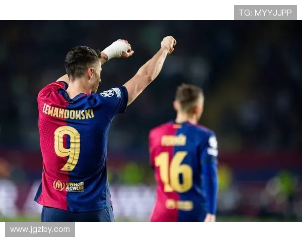 莱万：将持续为巴萨首发位置拼搏 直至职业生涯的最后时刻